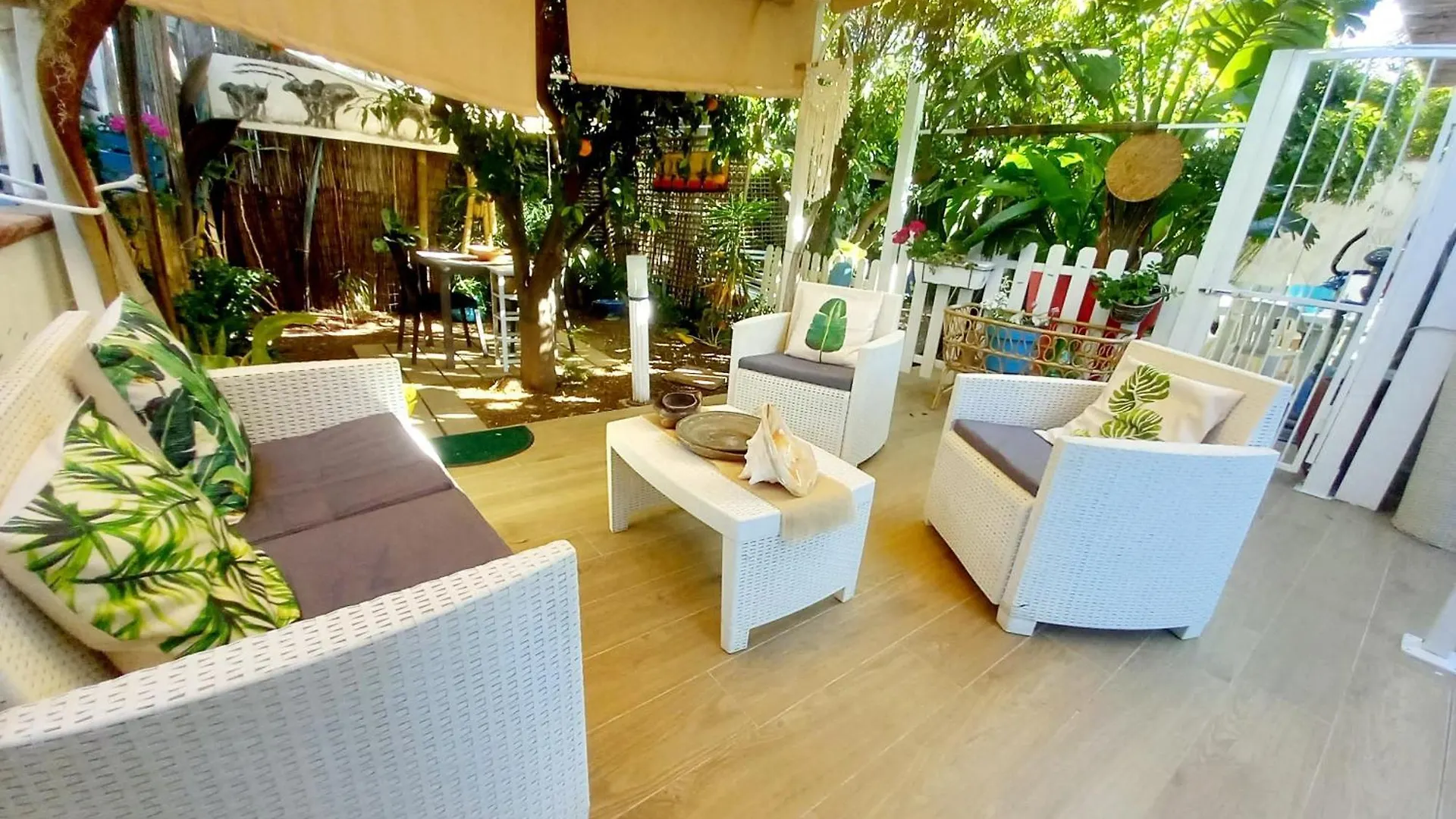 Villa Mondello Jacuzzi Room E Terraces Room Penzion